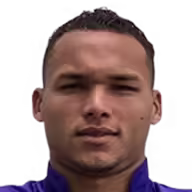 Adrián Martínez