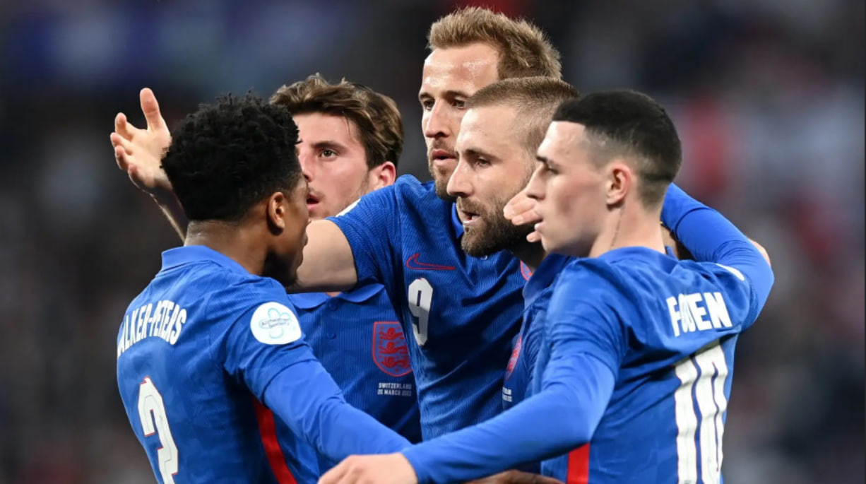 كأس العالم: إنجلترا ضد غانا… الأسود الثلاثة تقترب من التأهل لكن غانا لا تزال تملك سلاح المفاجأة